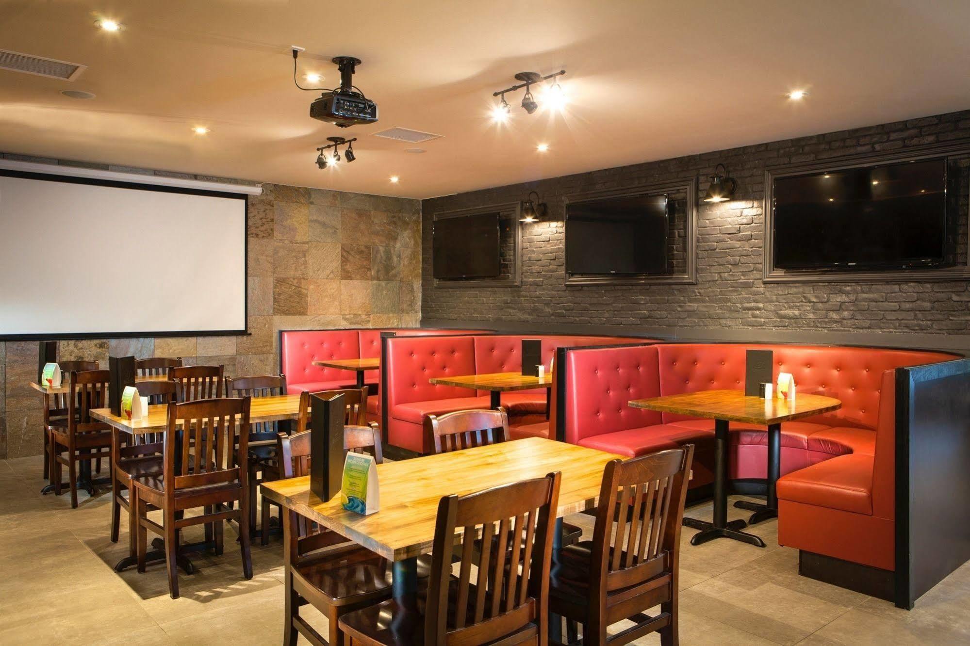 The Brunswick Hotel Complex แพร์รี ซาวด์ ภายนอก รูปภาพ